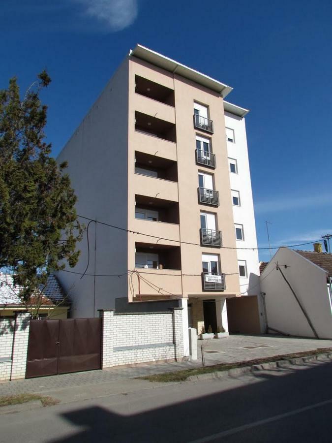 Apartman Pampas Osijek Eksteriør billede