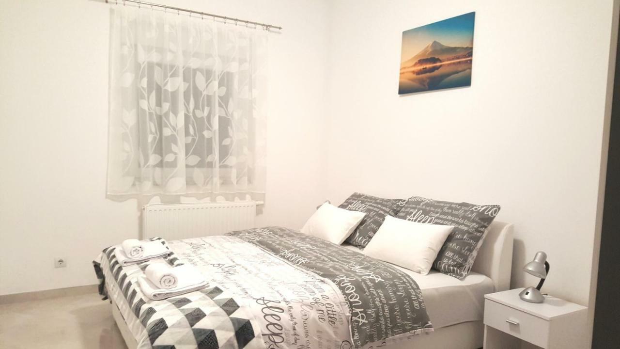 Apartman Pampas Osijek Eksteriør billede