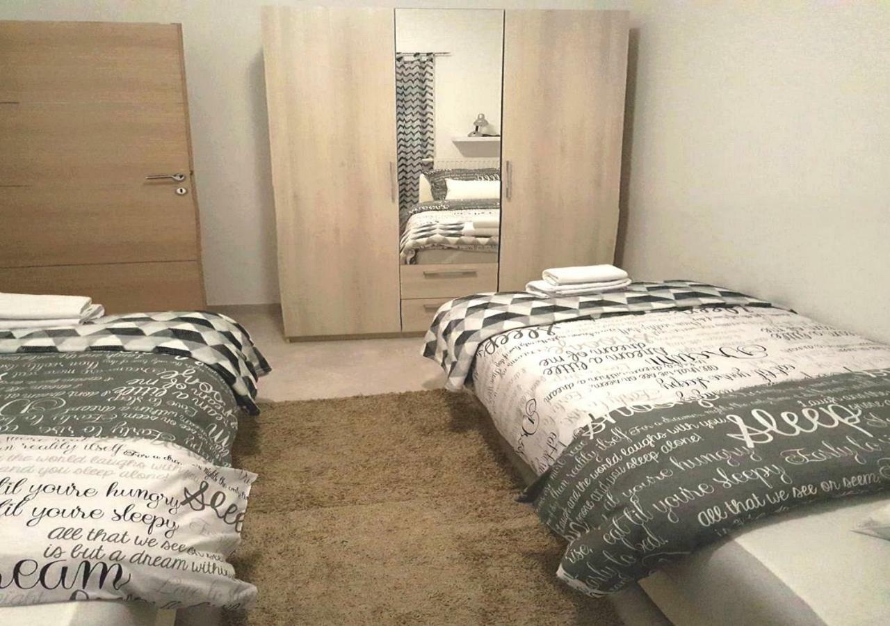 Apartman Pampas Osijek Eksteriør billede